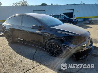 Czwarte zdjęcie samochodu z boku: 2022 TESLA MODEL X VIN:7SAXCAE54NF349786 - miniatura