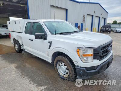 Czwarte zdjęcie samochodu z boku: 2022 FORD F150 SUPER CAB VIN:1FTEX1C81NKE06325 - miniatura