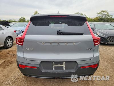 Zdjęcie 6 z 12 samochodu: 2024 VOLVO XC40 PLUS VIN:YV4L12UL8R2280369 - miniatura