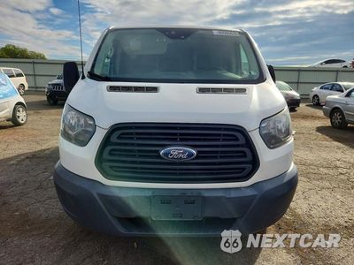 Piąte zdjęcie samochodu w środku: 2017 FORD TRANSIT T-150 VIN:1FTYE1ZMXHKB47491 - miniatura