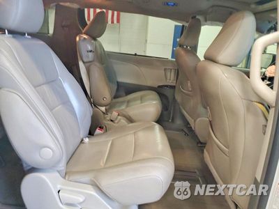 Zdjęcie 11 z 13 samochodu: 2017 TOYOTA SIENNA XLE PREMIUM 8-PASSENGER VIN:5TDYZ3DC2HS818644 - miniatura