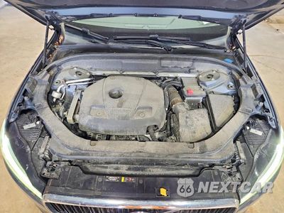 Zdjęcie 12 z 13 samochodu: 2019 VOLVO XC60 T6 VIN:YV4A22RK9K1366516 - miniatura