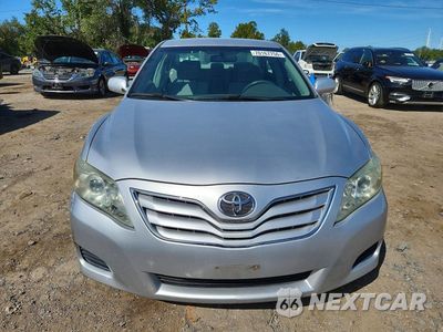 Piąte zdjęcie samochodu w środku: 2010 TOYOTA CAMRY LE V6 VIN:4T1BK3EK1AU110916 - miniatura