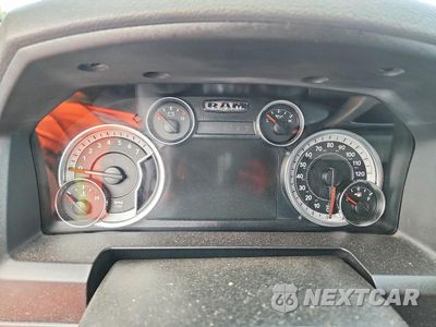 Zdjęcie 9 z 13 samochodu: 2017 RAM 1500 SLT VIN:3C6RR6LT0HG658681 - miniatura