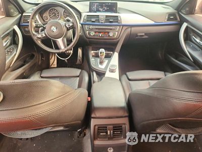 Zdjęcie 8 z 12 samochodu: 2015 BMW 335 I VIN:WBA3A9G54FNS66601 - miniatura