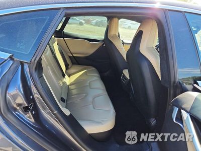 Zdjęcie 10 z 12 samochodu: 2016 TESLA MODEL S VIN:5YJSA1E20GF124593 - miniatura