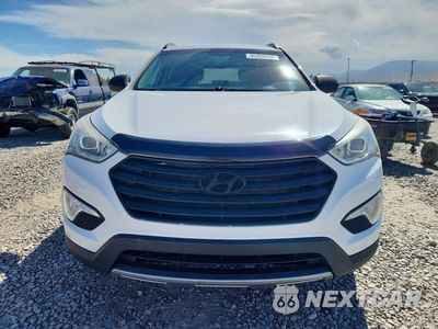 Piąte zdjęcie samochodu w środku: 2016 HYUNDAI SANTA FE SE VIN:KM8SMDHF6GU161741 - miniatura