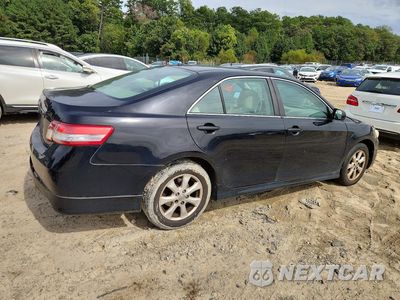 Trzecie zdjęcie samochodu z tyłu: 2011 TOYOTA CAMRY LE V6 VIN:4T1BK3EK9BU122071 - miniatura