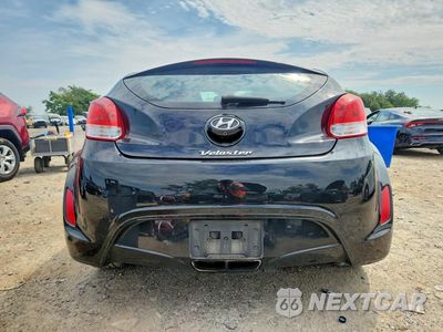 Zdjęcie 6 z 12 samochodu: 2017 HYUNDAI VELOSTER VALUE EDITION VIN:KMHTC6AD3HU320082 - miniatura