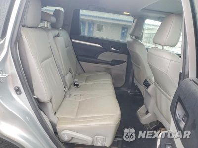 Zdjęcie 10 z 12 samochodu: 2018 TOYOTA HIGHLANDER XLE VIN:5TDJZRFHXJS499545 - miniatura