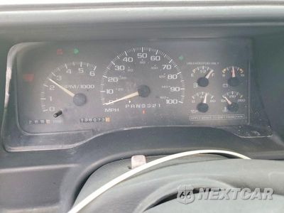 Zdjęcie 9 z 12 samochodu: 1998 CHEVROLET GMT-400 C1500 VIN:1GCEC14W2WZ243881 - miniatura
