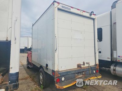 Drugie zdjęcie samochodu z przodu: 2012 FORD E350 BOX TRUCK VIN:1FDSE3FL8CDA26352 - miniatura