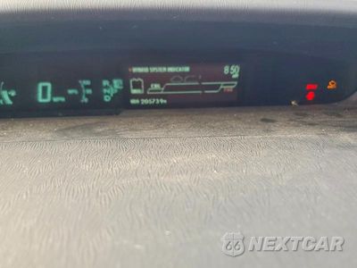 Zdjęcie 9 z 12 samochodu: 2013 TOYOTA PRIUS TWO VIN:JTDKN3DU5D5542521 - miniatura