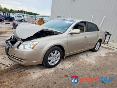 2006 TOYOTA AVALON XL 4T1BK36B06U132833 - główne zdjęcie licytacji z USA - miniatura