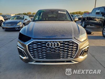 Piąte zdjęcie samochodu w środku: 2022 AUDI Q5 SPORTBACK PREMIUM 45 VIN:WA14AAFY4N2089563 - miniatura