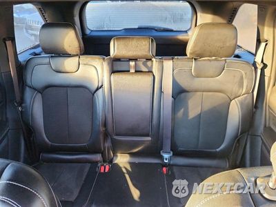 Zdjęcie 10 z 13 samochodu: 2025 JEEP GRAND CHEROKEE LAREDO VIN:1C4RJHAG8SC286681 - miniatura