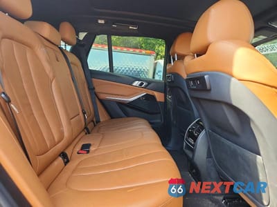 Zdjęcie 11 z 14 samochodu: 2019 BMW X5 XDRIVE40I VIN:5UXCR6C58KLL02181 - miniatura