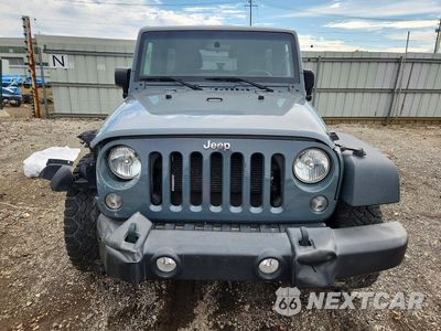 Piąte zdjęcie samochodu w środku: 2015 JEEP WRANGLER UNLIMITED SPORT VIN:1C4BJWDG0FL667450 - miniatura