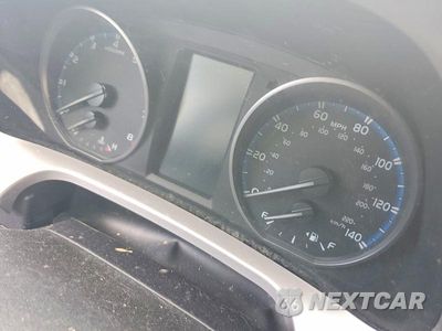 Zdjęcie 9 z 13 samochodu: 2018 TOYOTA RAV4 LE VIN:JTMBFREV3JD227841 - miniatura