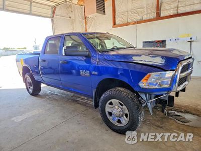 Czwarte zdjęcie samochodu z boku: 2018 RAM 2500 ST VIN:3C6UR5CJ1JG145156 - miniatura