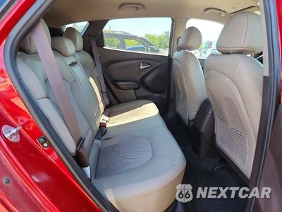 Zdjęcie 11 z 13 samochodu: 2015 HYUNDAI TUCSON GLS VIN:KM8JT3AF9FU102118 - miniatura