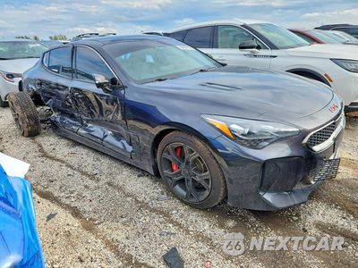 Czwarte zdjęcie samochodu z boku: 2018 KIA STINGER GT1 VIN:KNAE45LC9J6030090 - miniatura