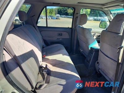 Zdjęcie 10 z 12 samochodu: 2001 TOYOTA 4RUNNER SR5 VIN:JT3HN86R110353961 - miniatura