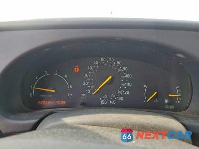 Zdjęcie 9 z 12 samochodu: 1995 SAAB 900 S VIN:YS3DD78BXS7018089 - miniatura