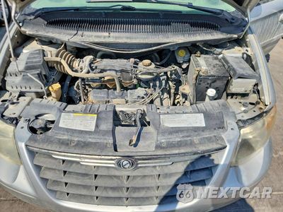 Zdjęcie 12 z 13 samochodu: 2005 CHRYSLER TOWN & COUNTRY LX VIN:2C4GP44R85R518610 - miniatura