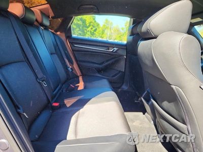Zdjęcie 10 z 12 samochodu: 2018 HONDA ACCORD SPORT VIN:1HGCV1F3XJA171860 - miniatura