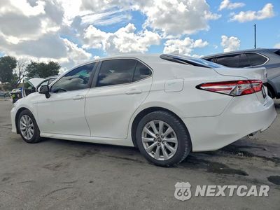Drugie zdjęcie samochodu z przodu: 2020 TOYOTA CAMRY LE VIN:4T1C11AKXLU385737 - miniatura