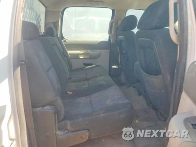 Zdjęcie 10 z 13 samochodu: 2014 CHEVROLET SILVERADO K3500 VIN:1GB4KZC8XEF118423 - miniatura