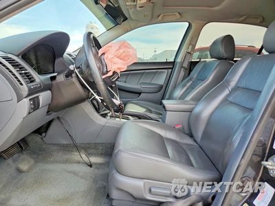 Zdjęcie 7 z 12 samochodu: 2006 HONDA ACCORD EX VIN:1HGCM56816A030785 - miniatura