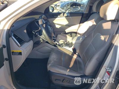 Zdjęcie 7 z 13 samochodu: 2016 HYUNDAI TUCSON ECO VIN:KM8J3CA22GU194901 - miniatura