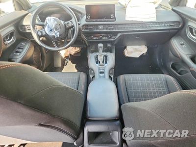 Zdjęcie 8 z 13 samochodu: 2025 HONDA HR-V SPORT VIN:3CZRZ1H5XSM733119 - miniatura