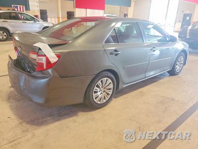 Trzecie zdjęcie samochodu z tyłu: 2012 TOYOTA CAMRY HYBRID LE VIN:4T1BD1FK2CU015894 - miniatura