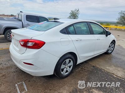 Trzecie zdjęcie samochodu z tyłu: 2018 CHEVROLET CRUZE LS VIN:1G1BC5SM2J7143045 - miniatura