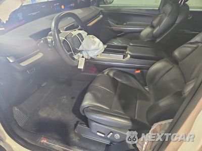 Zdjęcie 7 z 14 samochodu: 2025 LINCOLN NAVIGATOR L RESERVE VIN:5LMJJ3LG2SEL08121 - miniatura