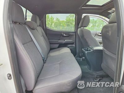 Zdjęcie 10 z 13 samochodu: 2016 TOYOTA TACOMA TRD OFF-ROAD VIN:3TMCZ5AN2GM042610 - miniatura