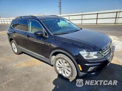 Czwarte zdjęcie samochodu z boku: 2018 VOLKSWAGEN TIGUAN SE VIN:3VV3B7AX0JM013648 - miniatura
