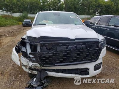 Piąte zdjęcie samochodu w środku: 2026 RAM 1500 BIG HORN/LONE STAR VIN:1C6SRFFP5TN157382 - miniatura
