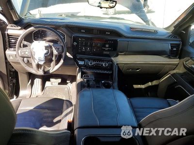 Zdjęcie 8 z 13 samochodu: 2024 GMC SIERRA K1500 AT4X VIN:3GTUUFELXRG141565 - miniatura