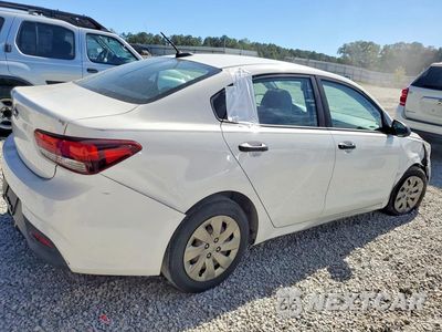 Trzecie zdjęcie samochodu z tyłu: 2018 KIA RIO LX VIN:3KPA24AB9JE051141 - miniatura
