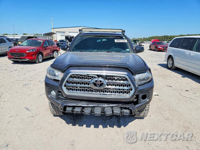 Piąte zdjęcie samochodu w środku: 2017 TOYOTA TACOMA TRD OFF-ROAD VIN:3TMCZ5AN9HM097654 - miniatura
