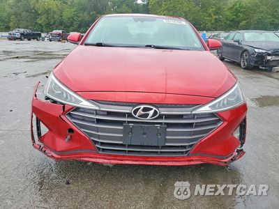 Piąte zdjęcie samochodu w środku: 2019 HYUNDAI ELANTRA SEL VIN:KMHD84LF1KU766215 - miniatura