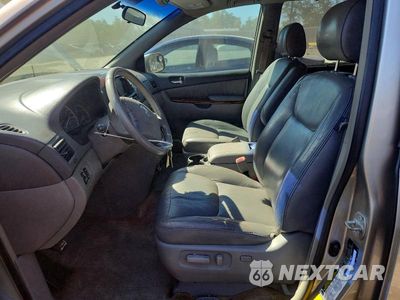Zdjęcie 7 z 13 samochodu: 2005 TOYOTA SIENNA XLE 7 PASSENGER VIN:5TDZA22C25S278121 - miniatura