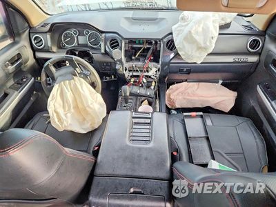 Zdjęcie 8 z 12 samochodu: 2017 TOYOTA TUNDRA SR5 VIN:5TFRW5F1XHX215505 - miniatura