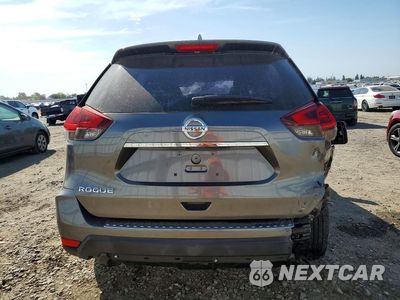 Zdjęcie 6 z 13 samochodu: 2018 NISSAN ROGUE S VIN:5N1AT2MT6JC767035 - miniatura