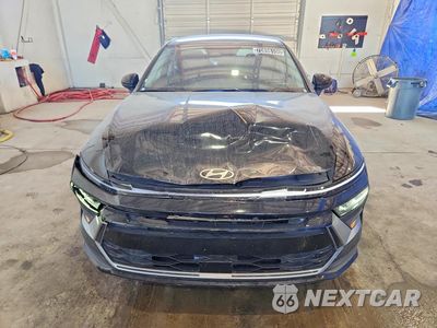 Piąte zdjęcie samochodu w środku: 2026 HYUNDAI SONATA HYBRID BLUE VIN:KMHL24JJ6TA162392 - miniatura