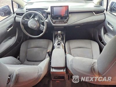Zdjęcie 8 z 13 samochodu: 2021 TOYOTA COROLLA LE VIN:JTDEPMAE7MJ170374 - miniatura